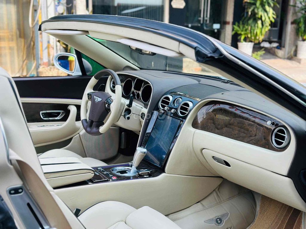 Bentley Continental 2007 photo 3