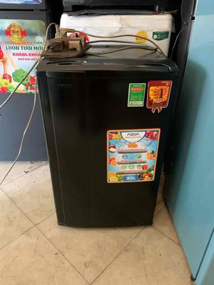 Tủ lạnh Sanyo mini 90 lít tiết kiệm điện