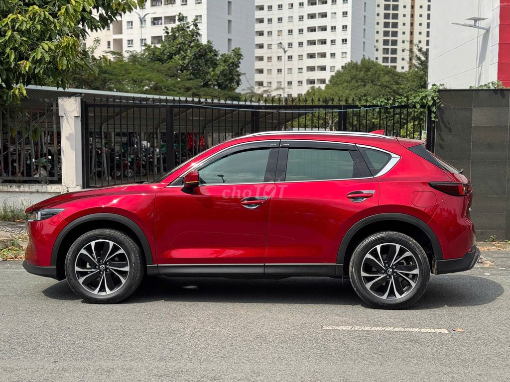 Mazda CX-5 2023 2.0 Luxury Đỏ. Mua bán Ô tô tại Quận 1 Tp Hồ Chí Minh được đăng bởi TÂN TỨ QUÝ hình 1