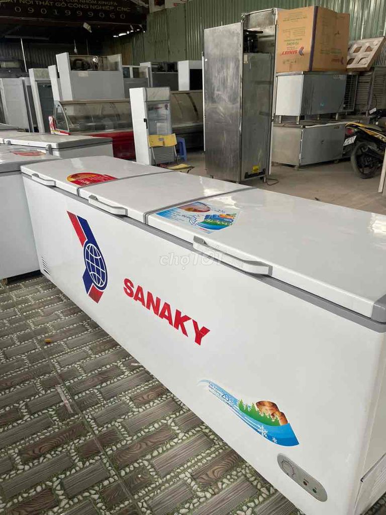 tủ đông sanaky 1199hy