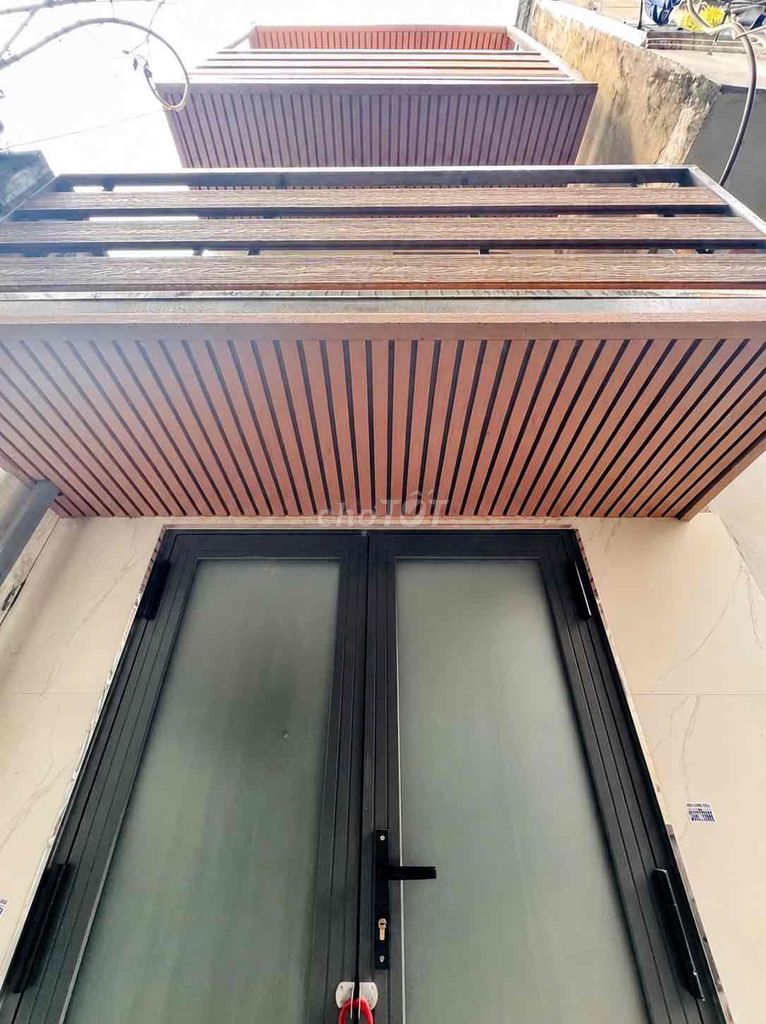 🏡 TRỆT 2 LẦU - SH RIÊNG - GẦN VINCOM QUANG TRUNG