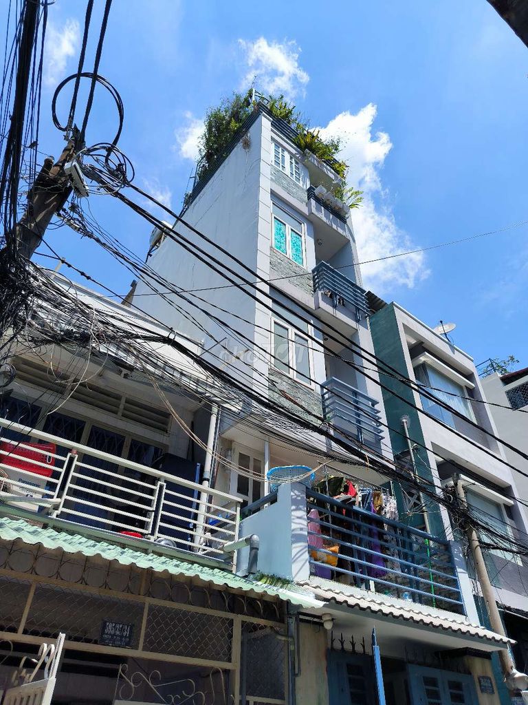 Nhà hẻm xe hơi Q 10. Mua bán nhà ở tại Quận 10 Tp Hồ Chí Minh được đăng bởi Quý hình 3