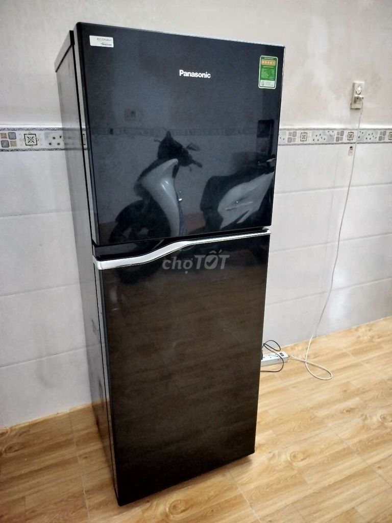 Tủ lạnh Panasonic Inverter 188 Lít. Mua bán Tủ lạnh tại Thành phố Dĩ An Bình Dương được đăng bởi Long hình 1