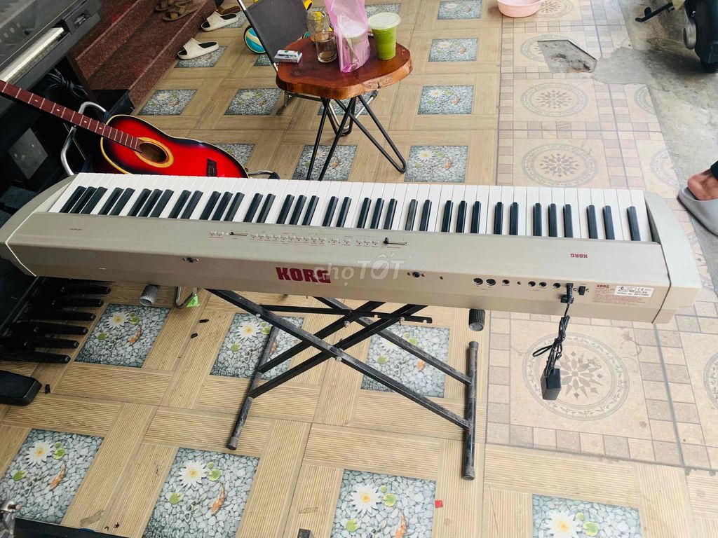 piano korg sp 200