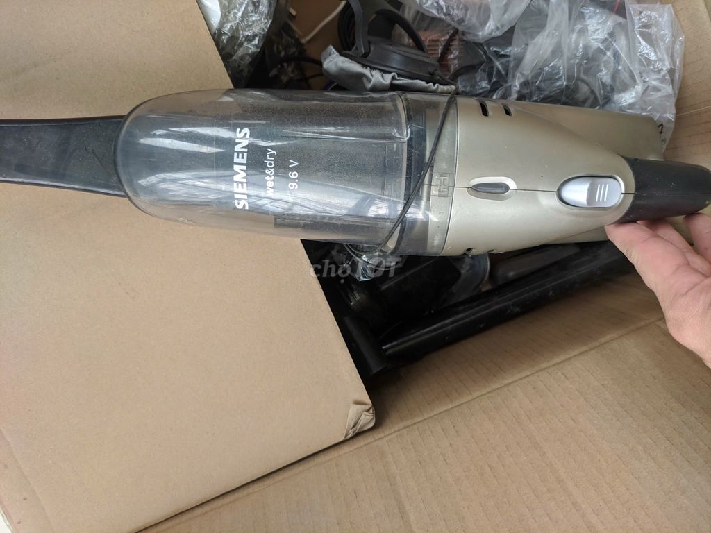 Máy hút bụi cầm tay Siemens pin 9.6V. Mua bán Thiết bị vệ sinh, nhà tắm tại Huyện Bến Lức Long An được đăng bởi Phan Tấn hình 1