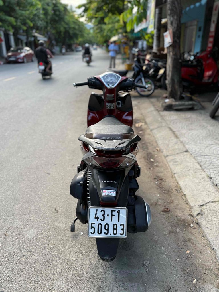 Honda SH Mode Abs 2021 B.số 43 Góp trả trước 10tr. Mua bán Xe máy tại Quận Liên Chiểu Đà Nẵng được đăng bởi Hòa Xe Máy Cũ hình 6