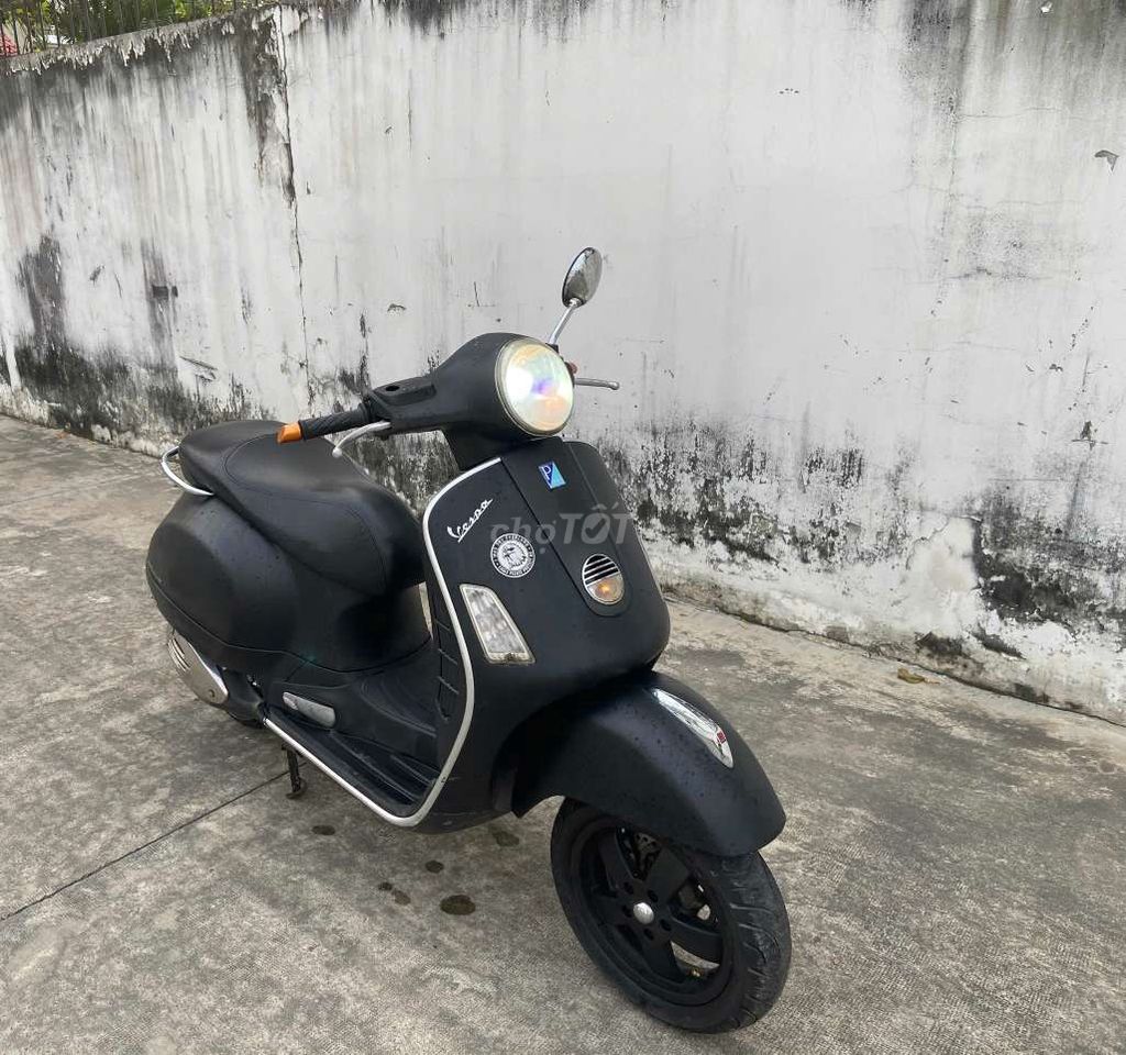 Vespa GTS 125cc Nhập ý 2007 Zin,bstp cavet đủ