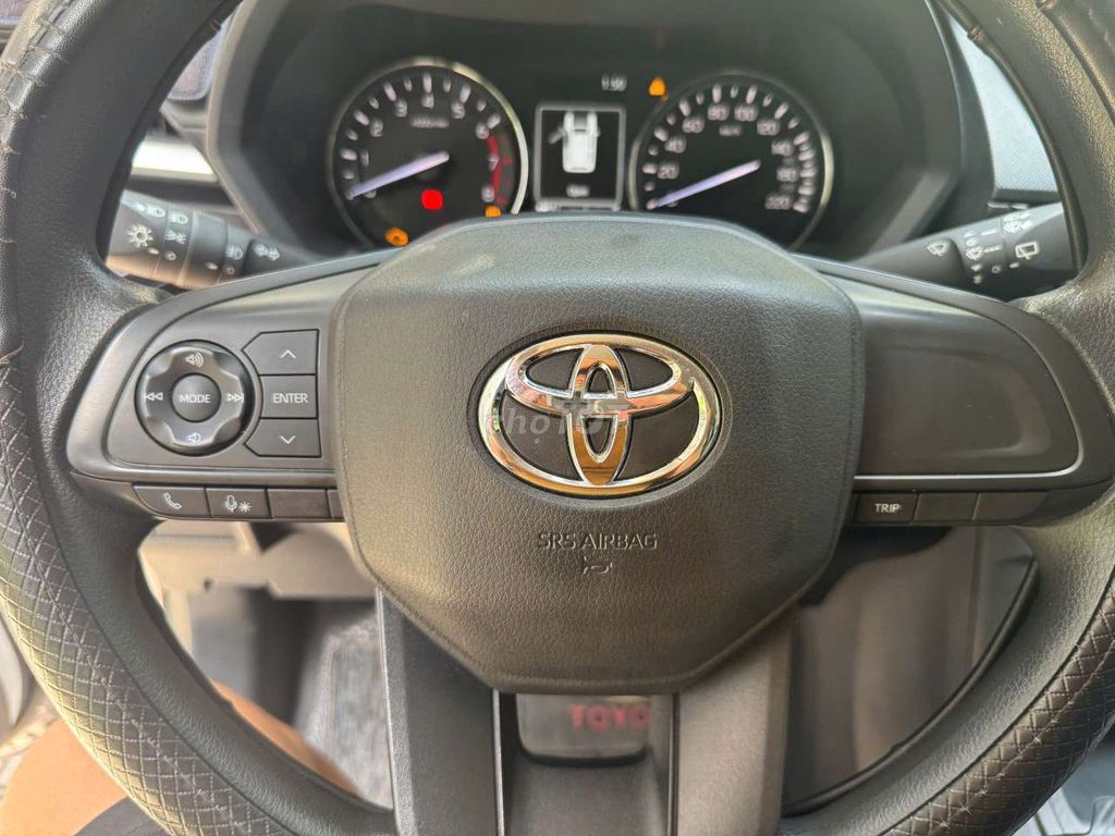 Toyota Avanza 2022 Bạc 48000 km. Mua bán Ô tô tại Thành phố Thủ Đức Tp Hồ Chí Minh được đăng bởi Nguyễn Hoài Anh hình 3