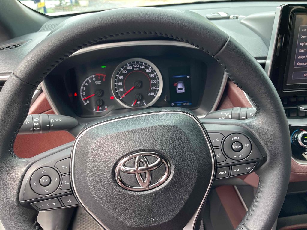 Toyota Corolla Cross 2021 1.8V - 35600 km. Mua bán Ô tô tại Quận Cái Răng Cần Thơ được đăng bởi Tiết Huỳnh Ngọc Hải hình 6