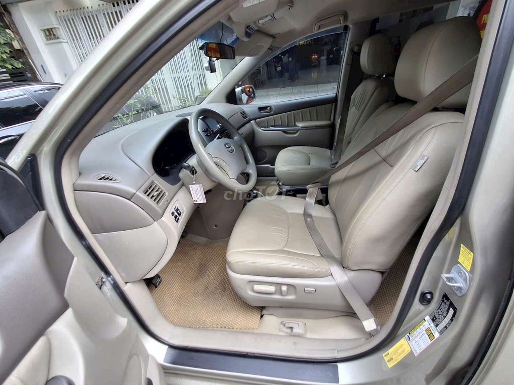Toyota siena 3.5 sx 2009 - 100000 km. Mua bán Ô tô tại Quận Tân Phú Tp Hồ Chí Minh được đăng bởi Văn ý hình 9