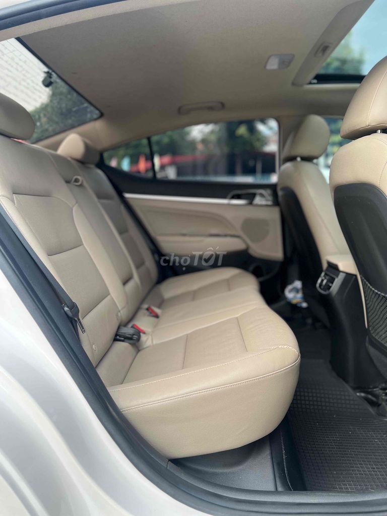 Hyundai Elantra 2019 2.0AT - 67000 km siêu đẹp. Mua bán Ô tô tại Thành phố Dĩ An Bình Dương được đăng bởi Dương hình 12