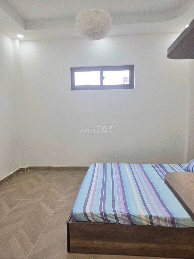 Продается дом 60 м2, 4 спальни, 3 туалета, напротив GigaMail