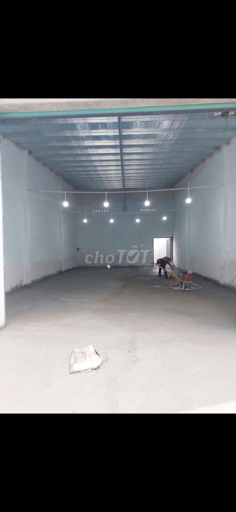 Kho,xưởng sx 8x18m ngay eon tân phú