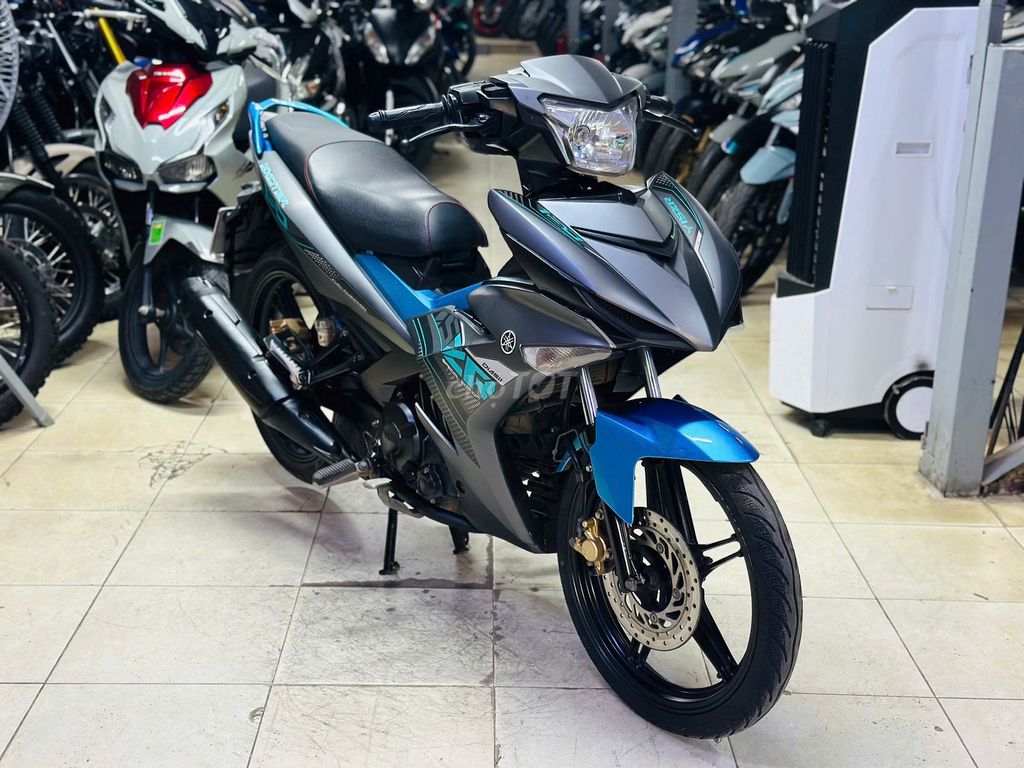 Мотосалон Тхинь Phat - Yamaha Exciter 150 Серо-Синий Limited