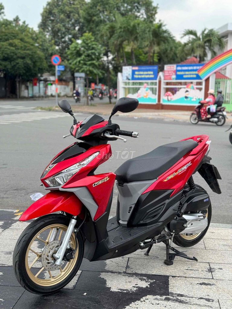 Click Thái 125 2017 Máy Zin Chưa Chạm Bstp Chíh Ch. Mua bán Xe máy tại Quận 11 Tp Hồ Chí Minh được đăng bởi Hưng Từ hình 2