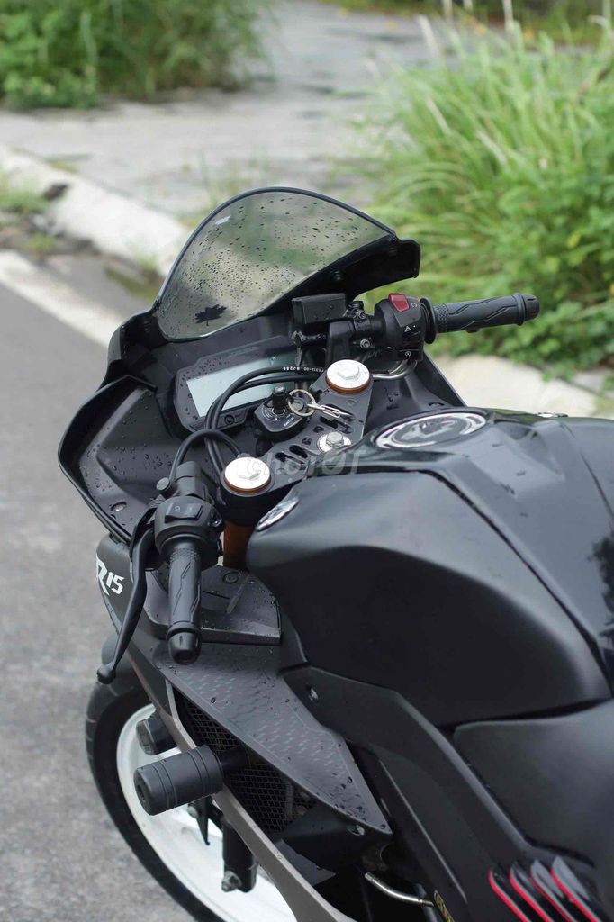 R15, 2020, mới keng, giá 30tr, hỗ trơn trả góp 0đ. Mua bán Xe máy tại Quận Nam Từ Liêm Hà Nội được đăng bởi Thành hình 4