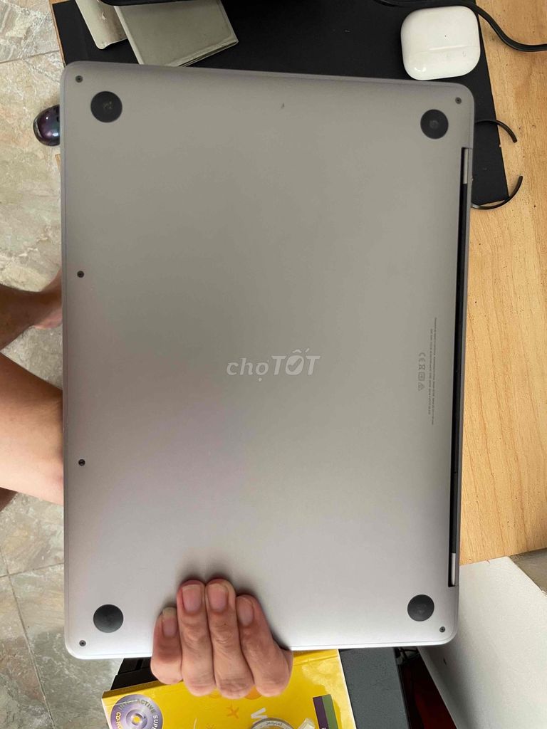 Macbook Pro 13 inch 2019. Mua bán Laptop tại Quận 12 Tp Hồ Chí Minh được đăng bởi Thiện Dương hình 4