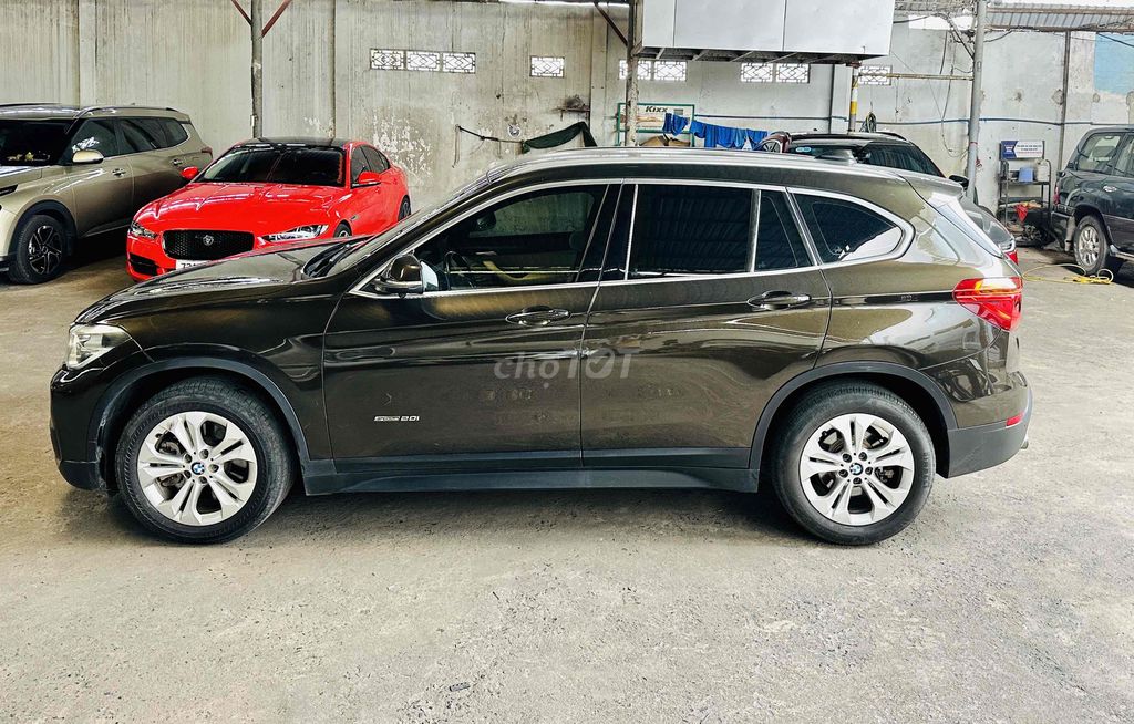BMW X1 2017 sDrive20i - 72000 km. Mua bán Ô tô tại Thành phố Vũng Tàu Bà Rịa - Vũng Tàu được đăng bởi Phạm Lê Tú hình 10