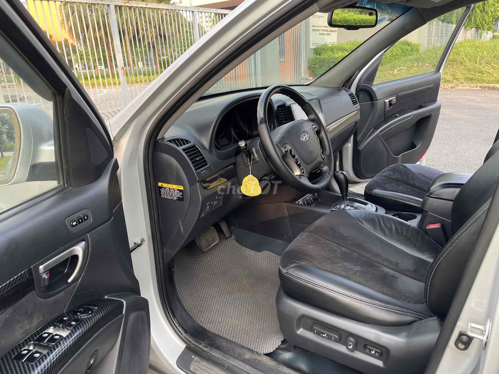 Hyundai Santa Fe 2009 2.0L máy dầu. Mua bán Ô tô tại Quận Hoàng Mai Hà Nội được đăng bởi Le hung hình 6
