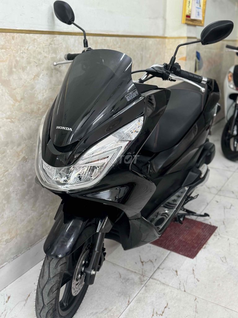 PCX 125 đèn lép màu đen bóng mới keng. Mua bán Xe máy tại Quận Sơn Trà Đà Nẵng được đăng bởi Minh Dũng bán trả góp 136 vân đồn  hình 5