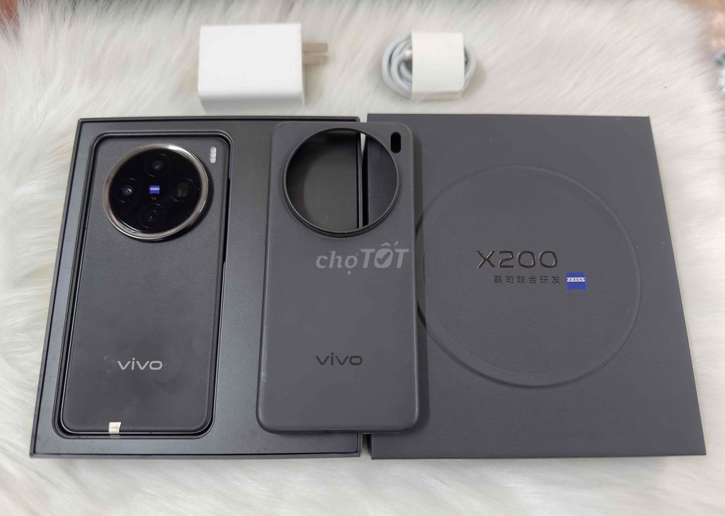 Vivo X200 12Gam 256GB Pin 95%. Mua bán Điện thoại tại Quận Ninh Kiều Cần Thơ được đăng bởi ĐIỆN THOẠI GIÁ TỐT UY TÍN  hình 1