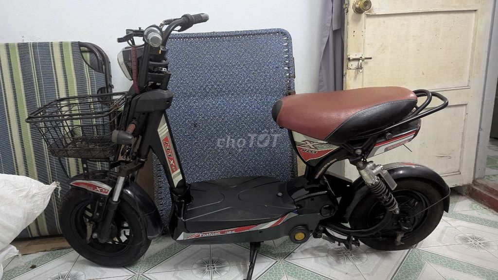Xe máy điện 133S màu đen. Mua bán Xe điện tại Quận Thanh Khê Đà Nẵng được đăng bởi truongbui hình 4
