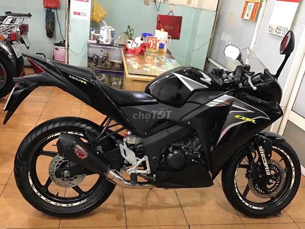 HONDA CBR 150cc,CHÍNH HÃNG,SX NĂM 2012,ZIN 100%.