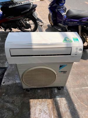 Thanh lý máy lạnh Daikin 1.5hp inverter Thái Lan