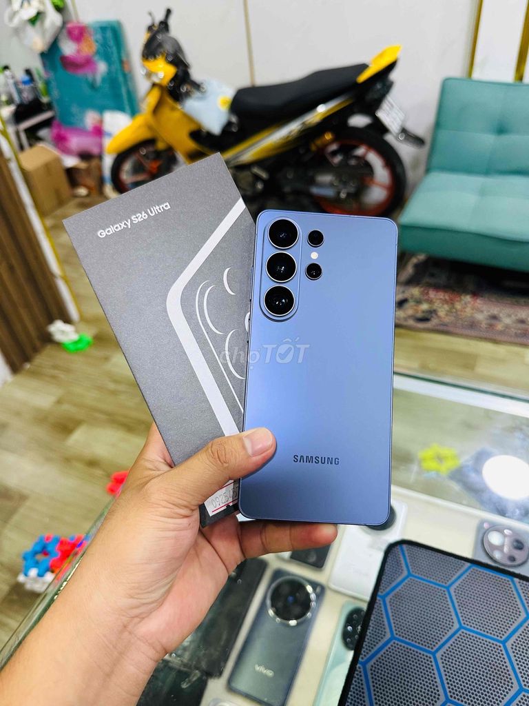 Samsung S26 Ultra 5G 12GB/256GB Xám. Mua bán Điện thoại tại Thành phố Tây Ninh Tây Ninh được đăng bởi Công Minh Mobile hình 1