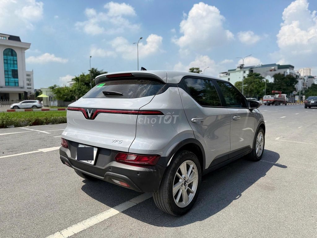 VinFast VF5 Plus 2024 Xám. Mua bán Ô tô tại Quận Bắc Từ Liêm Hà Nội được đăng bởi hoanglinh hình 4