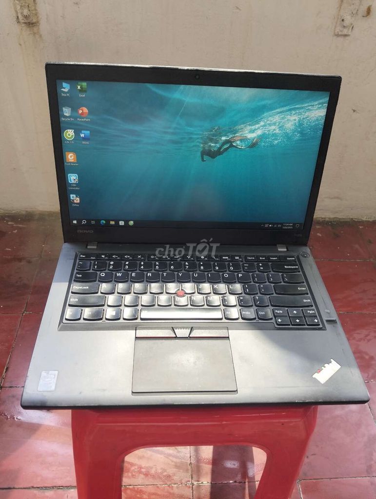 Lenovo T450S, Core i7 gen 5, Ram 8G, SSD 240G.