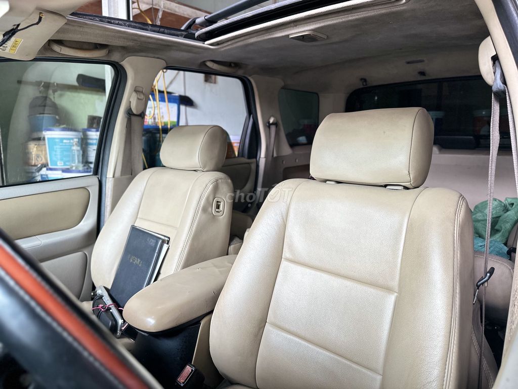 Ford Escape 2004 3.0 V6 - 182000 km. Mua bán Ô tô tại Thành phố Biên Hòa Đồng Nai được đăng bởi Trần Bá Dương hình 8