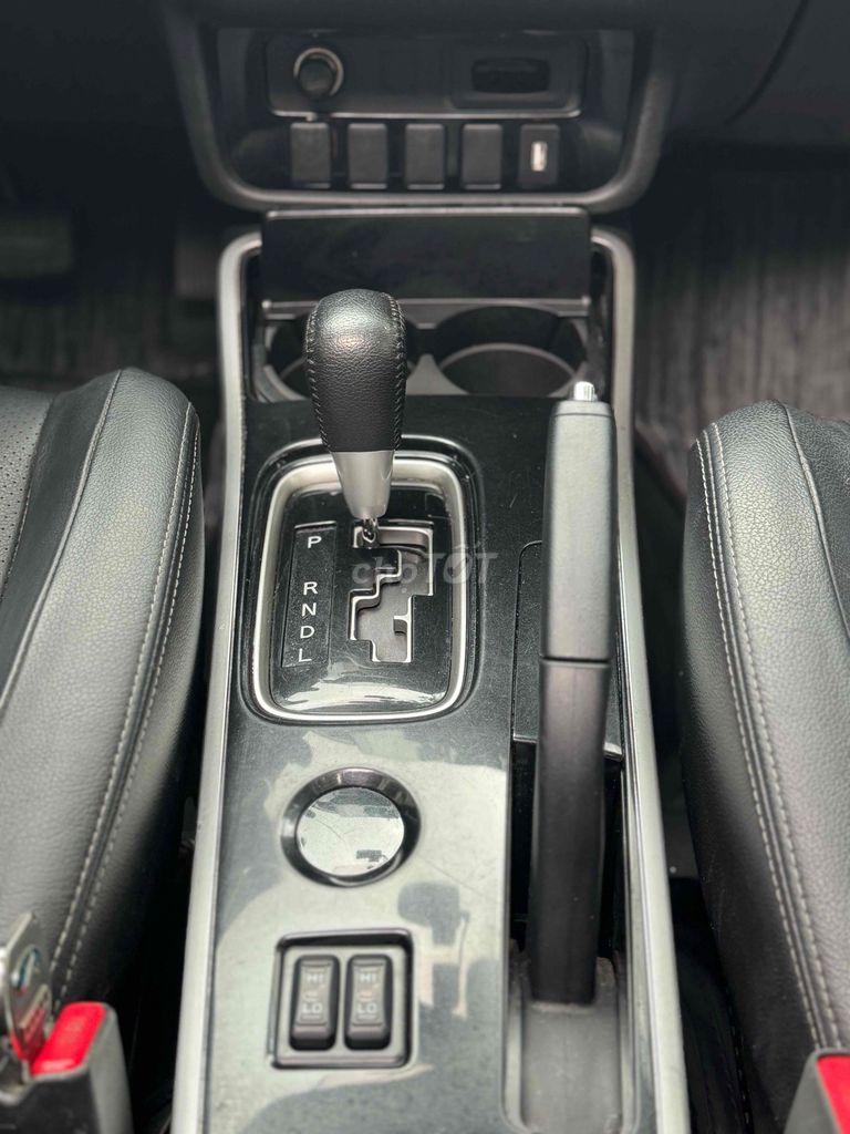 Mitsubishi Outlander 2018 2.0CVT Premium. Mua bán Ô tô tại Quận Cẩm Lệ Đà Nẵng được đăng bởi Anh Tân hình 13