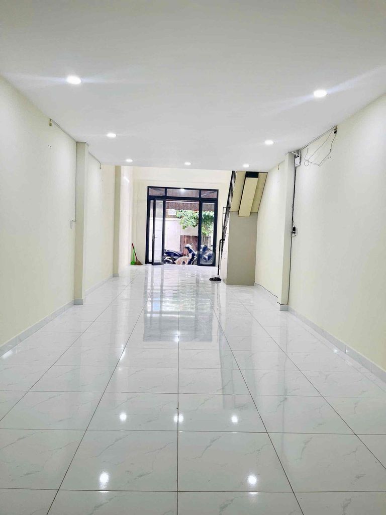 Cho Thuê Nhà gần ngã tư Tân Sơn Nhì - 4x20m - 2PN - Nhà Mới - Giá Rẻ