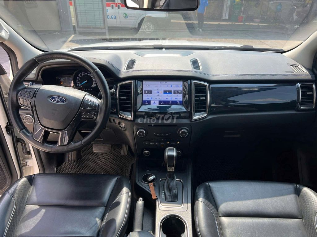 Ford Everest 2021 Sport 2.0L 4x2 AT - 87999 km. Mua bán Ô tô tại Quận Gò Vấp Tp Hồ Chí Minh được đăng bởi Đại Lý Xe FORD Chính Hãng hình 2