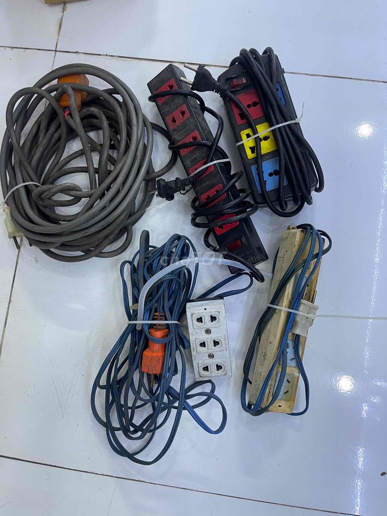 Ổ cắm điện dây cắm chuyền thanh lí. Mua bán Nội thất, đồ gia dụng khác tại Huyện Bắc Tân Uyên Bình Dương được đăng bởi Đỗ Văn Điệp hình 1