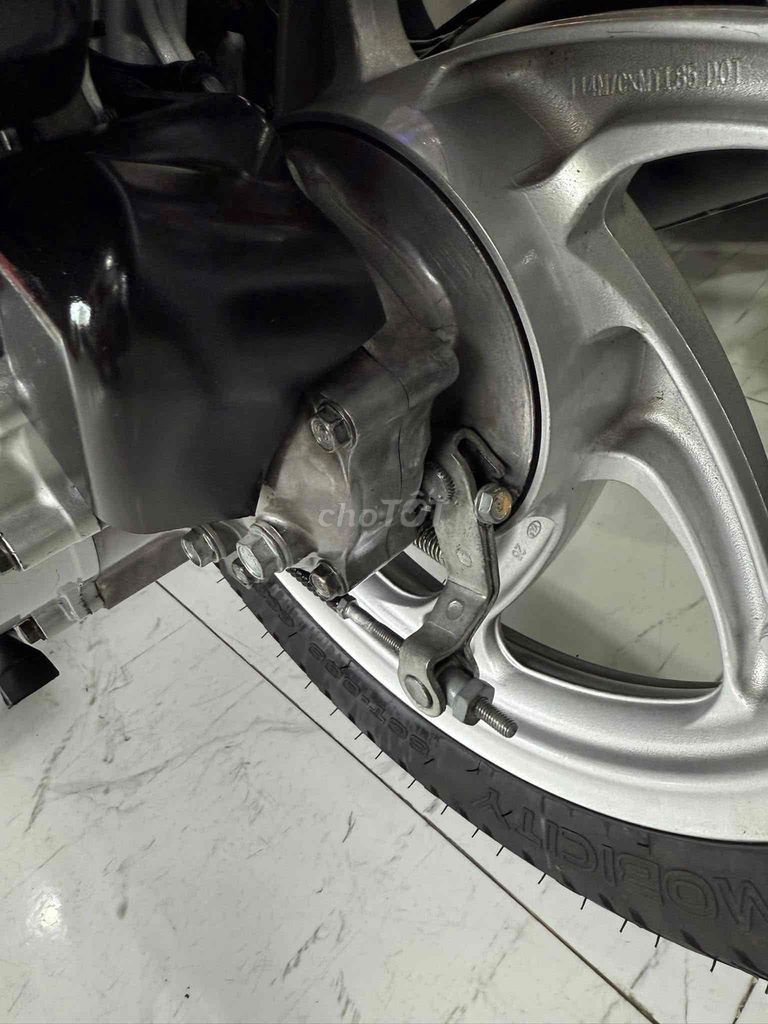 VISION 2019. Khoá Smakey - Xe Zin - Áo Trùm Keo. Mua bán Xe máy tại Thành phố Rạch Giá Kiên Giang được đăng bởi XE MÁY CŨ TÂN 128 hình 12