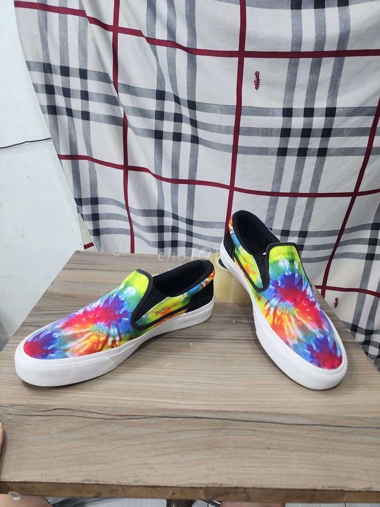 Giày Slip-on DC Shoes Canvas Low + Áo. Mua bán Giày dép tại Quận Hà Đông Hà Nội được đăng bởi Minh Đức hình 1