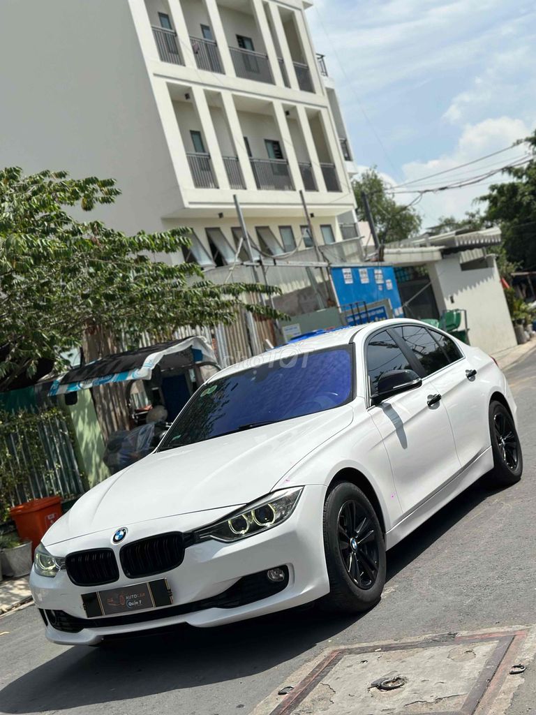 BMW 3 Series 2013 320i - 86000 km. Mua bán Ô tô tại Quận 7 Tp Hồ Chí Minh được đăng bởi Thông Sport  hình 20