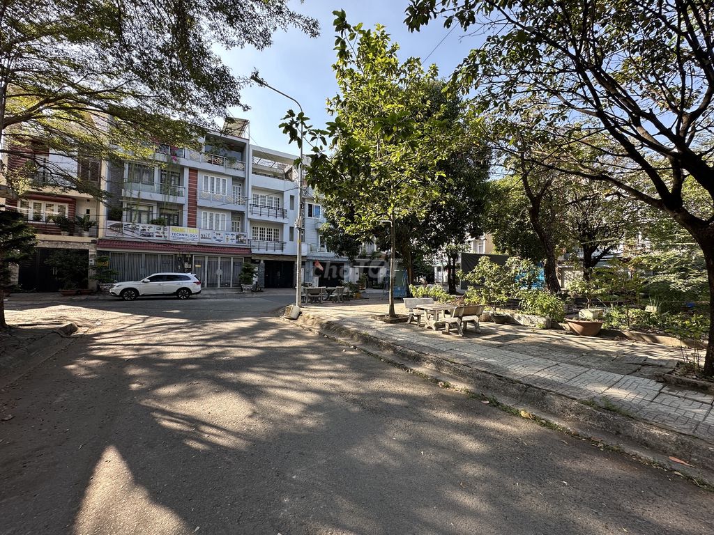 Lô đất VIP ngang 5m khu dân cư Phú Nhuận, Lê Thị Riêng, Q.12