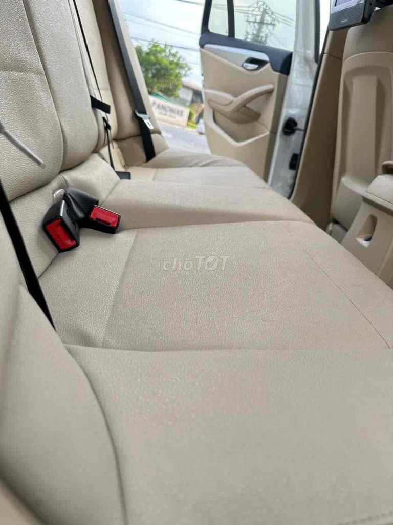 BMW X1 2010 sDrive18i - 48000 km. Mua bán Ô tô tại Quận 7 Tp Hồ Chí Minh được đăng bởi Lâm Bình hình 4