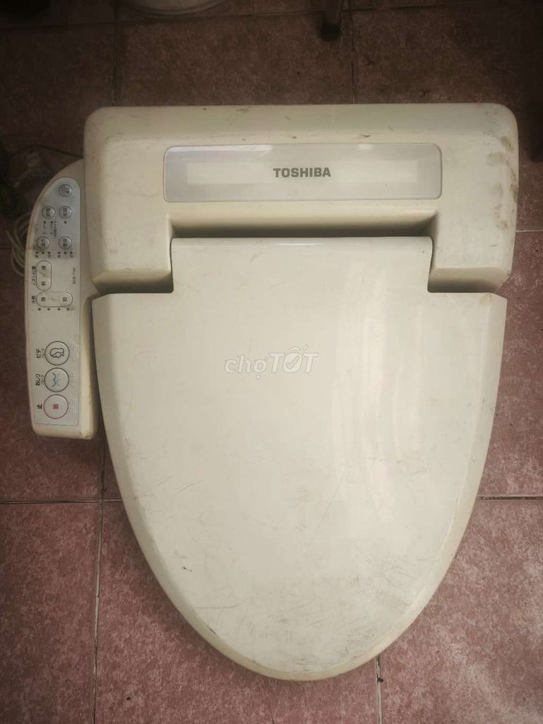 Nắp bồn cầu Toshiba SCS-T141 Trắng. Mua bán Thiết bị vệ sinh, nhà tắm tại Quận 8 Tp Hồ Chí Minh được đăng bởi Lê Thành Nhân  hình 1