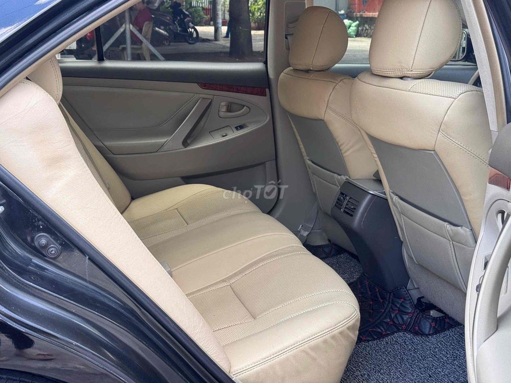 Toyota Camry 2.4G 2010 в отличном состоянии без дефектов