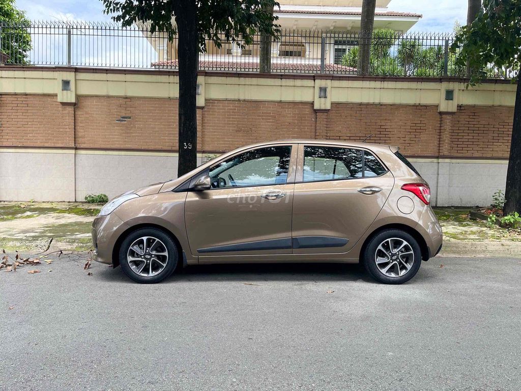 Hyundai Grand i10 2020 1.2 AT - 40000 km. Mua bán Ô tô tại Thành phố Thủ Đức Tp Hồ Chí Minh được đăng bởi Hoang Tram hình 2