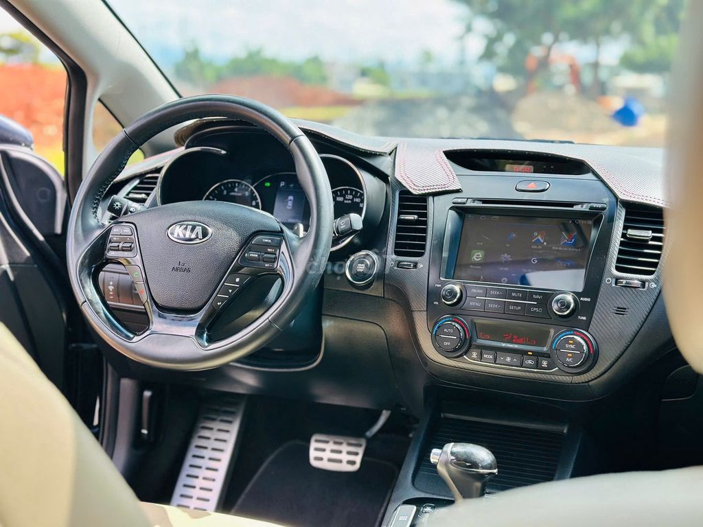 KIA Cerato 2018 Xăng 1.6L Đen. Mua bán Ô tô tại Thành phố Pleiku Gia Lai được đăng bởi Kết Nguyễn hình 5