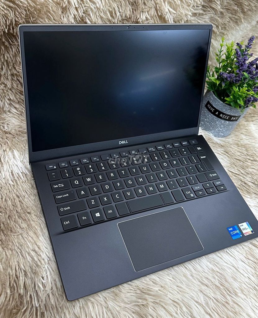 Dell Vostr***5G7 13.3 inch 8GB/256GB. Mua bán Laptop tại Thành phố Huế Thừa Thiên Huế được đăng bởi QUANG  PHÚC  LAPTOP hình 1