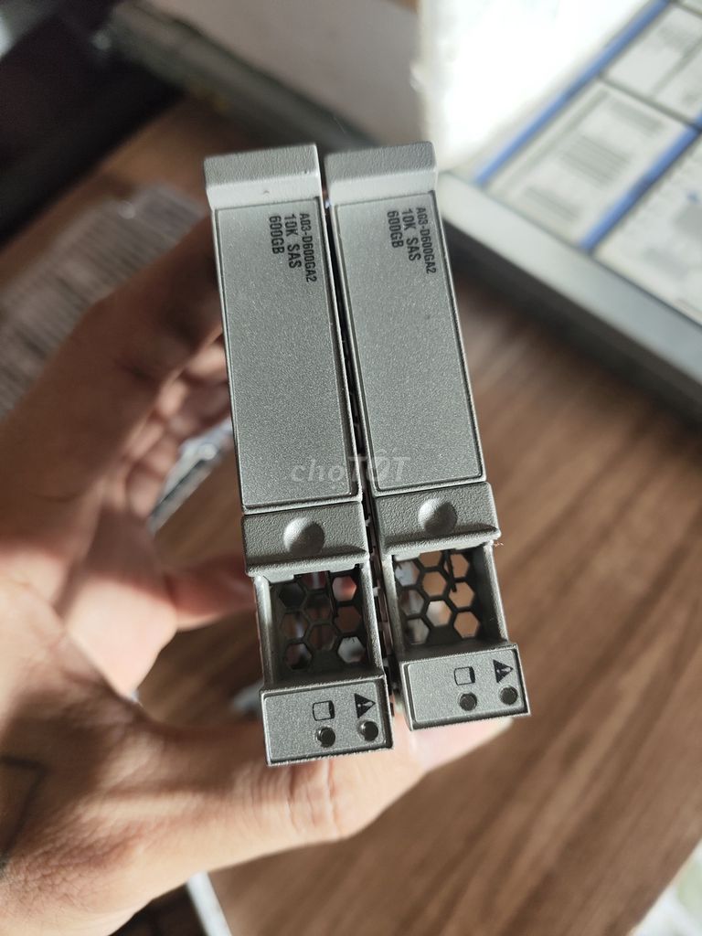 Bán ổ tray server Dell 3.5 , Cisco 2.5. Mua bán Linh kiện (RAM, Card...) tại Huyện Phú Xuyên Hà Nội được đăng bởi AnhDoan hình 1