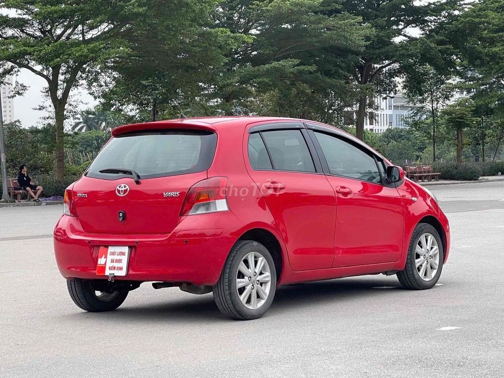 Toyota Yaris 2009 Đỏ 100000 km. Mua bán Ô tô tại Quận Thanh Xuân Hà Nội được đăng bởi Vạn Phát Auto hình 2