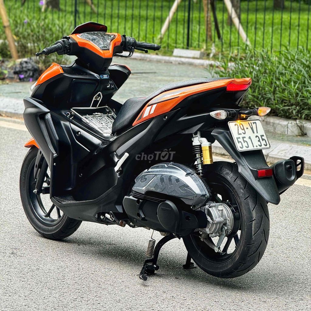 Xe Máy Mạnh Tường - NVX V2 cam đen BS 29 zin chất. Mua bán Xe máy tại Quận Bắc Từ Liêm Hà Nội được đăng bởi XE MÁY MẠNH TƯỜNG hình 2