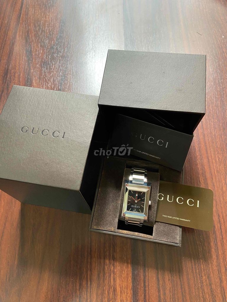 Siêu phẩm đồng hồ Gucci Tank 111M chính hãng